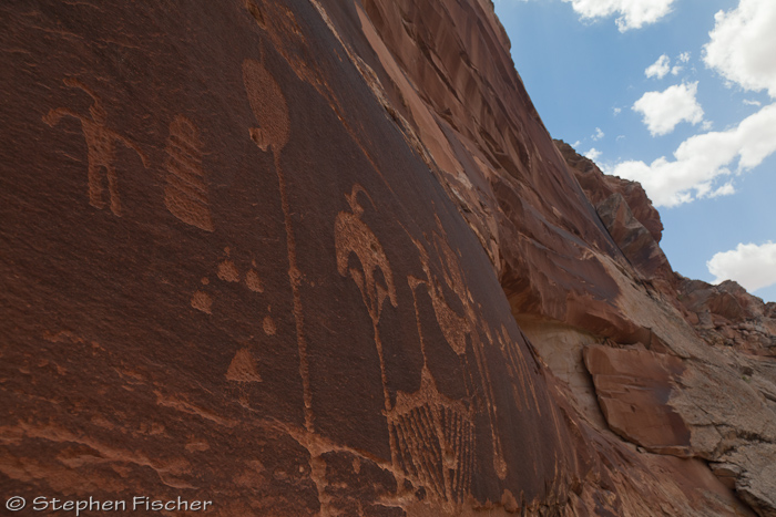 Salt shaker and the bear claw